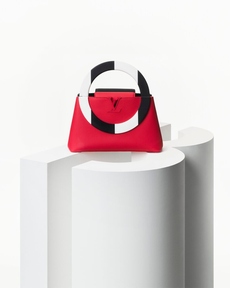Louis Vuitton Artycpaucines 2022 Chapter 4 Still life Daniel Buren Red