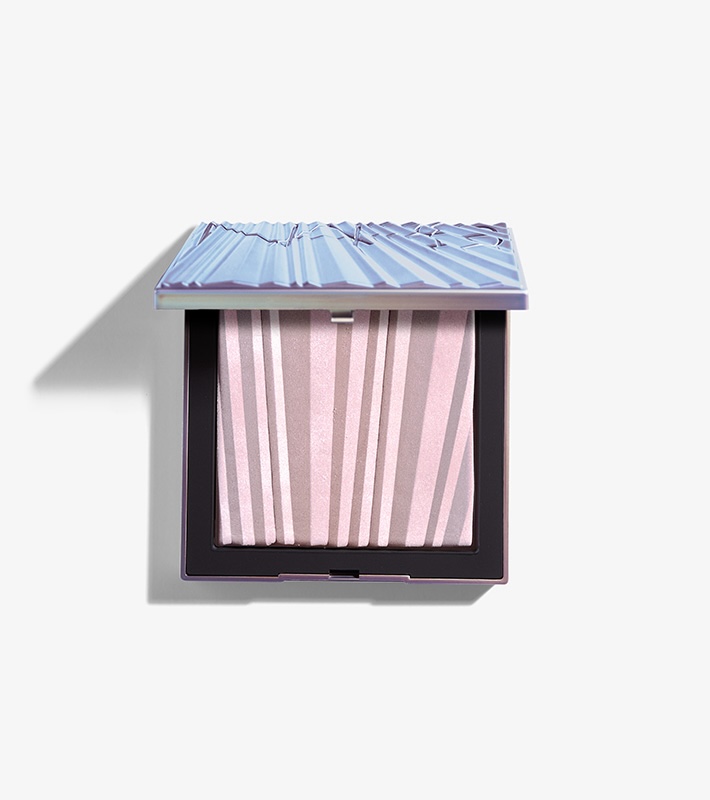 NARS HO25 Holiday Soldier AuraIlluminatingBodyPowder SkyRocket Open GLBL B 1