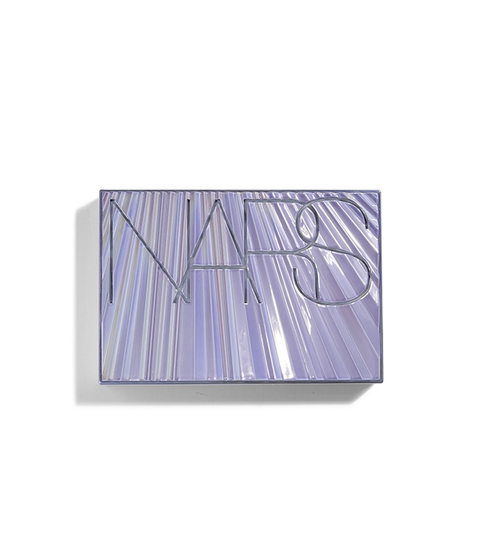 NARS HO25 Holiday Soldier EtherealAuraBlushPalette Closed GLBL B 1