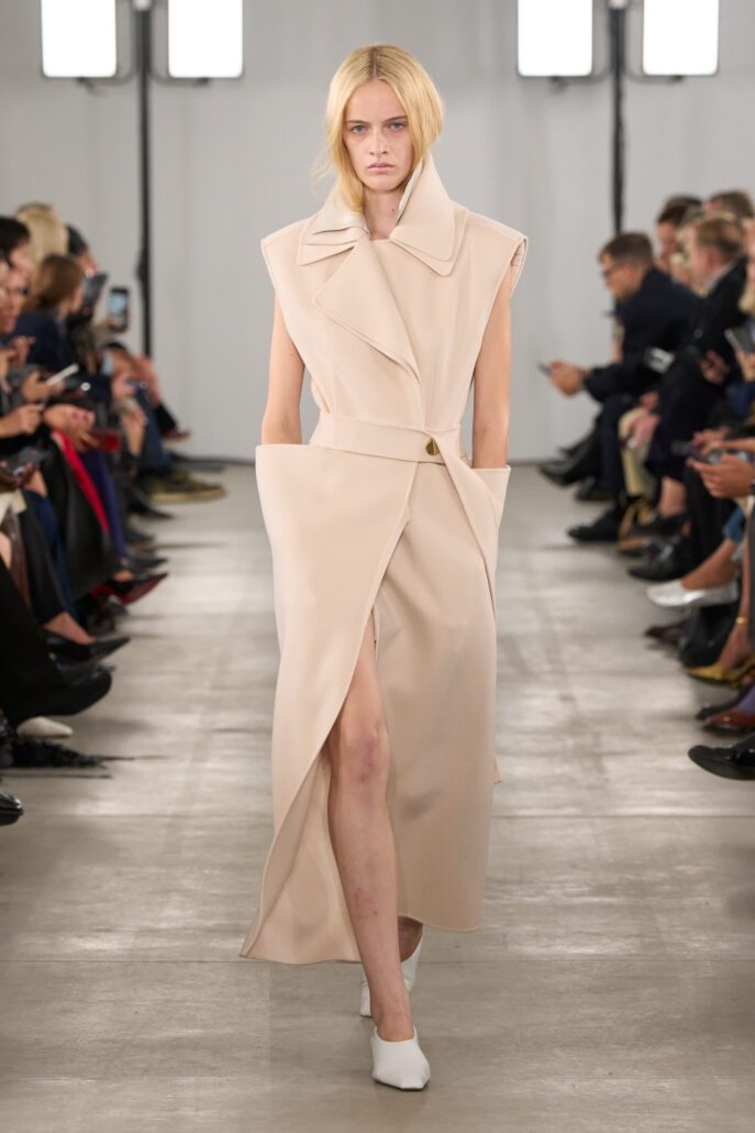 Sportmax S26 look 01