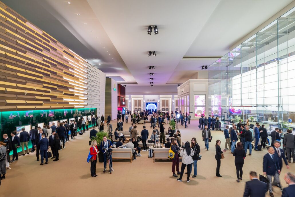 WandW2025 03 In the Salon 1