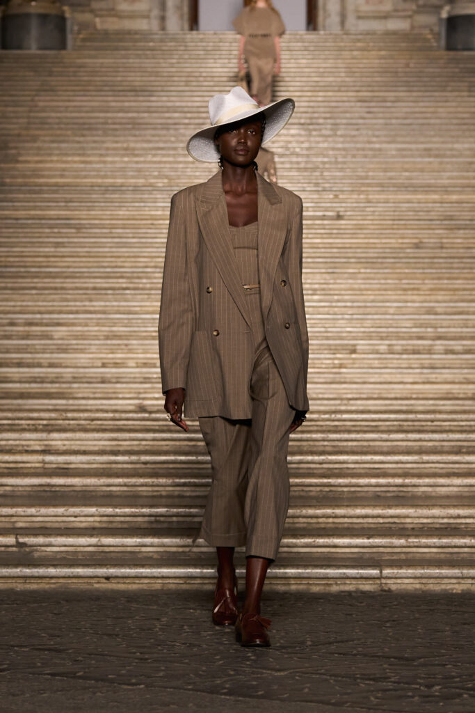 Max Mara resort S26 front looks 012 683x1024 1