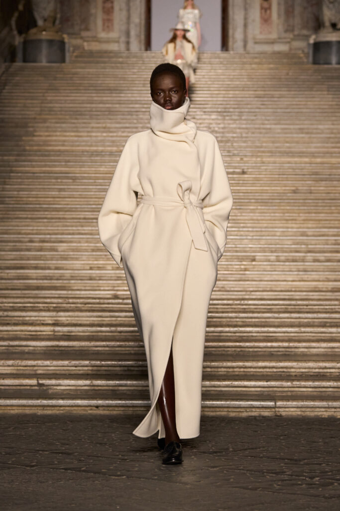 Max Mara resort S26 front looks 035 683x1024 1
