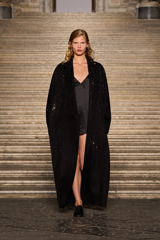 Max Mara resort S26 front looks 054 683x1024 1