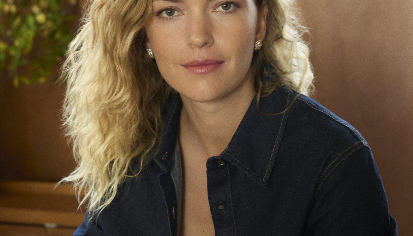 Arizona Muse ©Clarins