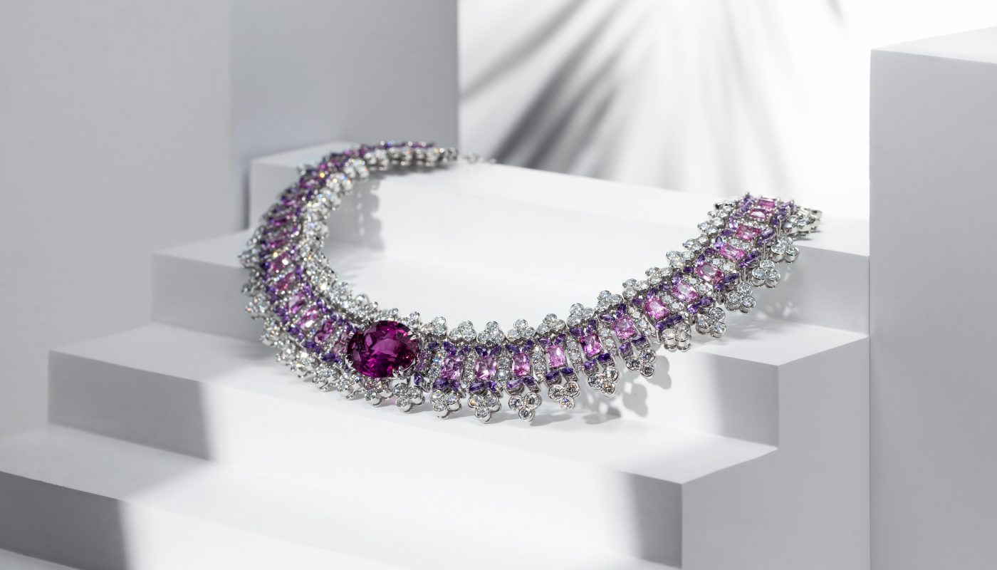 810620-1001_Red Carpet Collection_still life