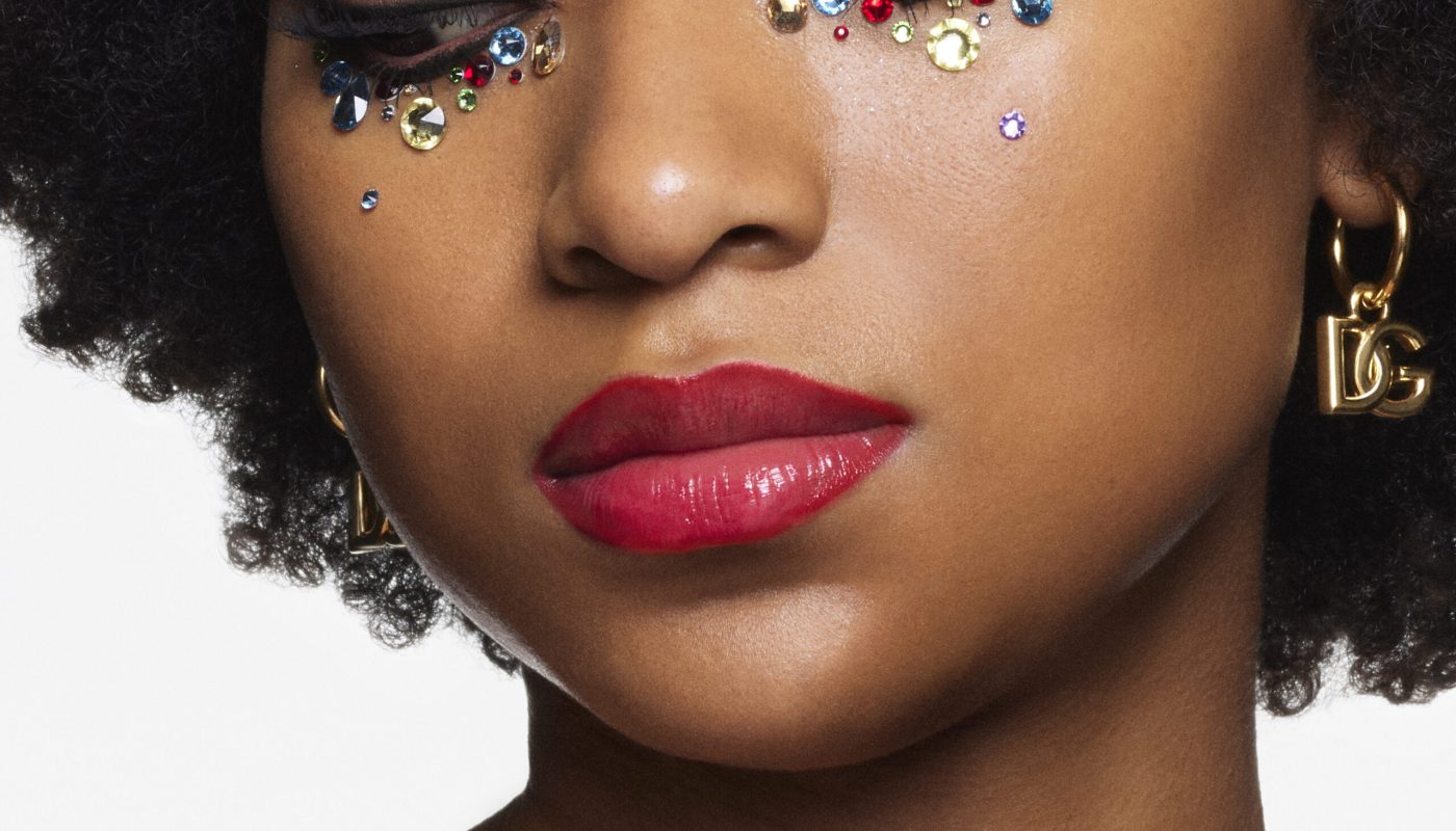 DG_MU25_KISS_MY_GLOSS__05_Pout_8057971182442_APPLIED_PRODUCT_JPG_5X4_300_DPI