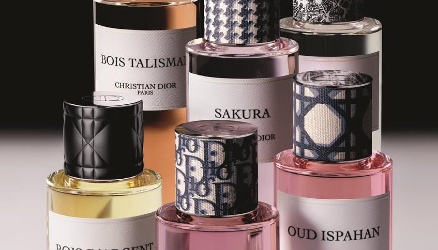 F110_LCP_PERSONNALISATION_25_P02H_ICONIC_PATTERNS_-9344b6e7d11bc54e