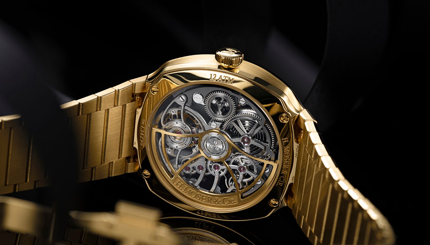 HMoser_6814-0700_Streamliner_Tourbillon_Skeleton_YG_Boutique_Edition__Lifestyle_dark_caseback