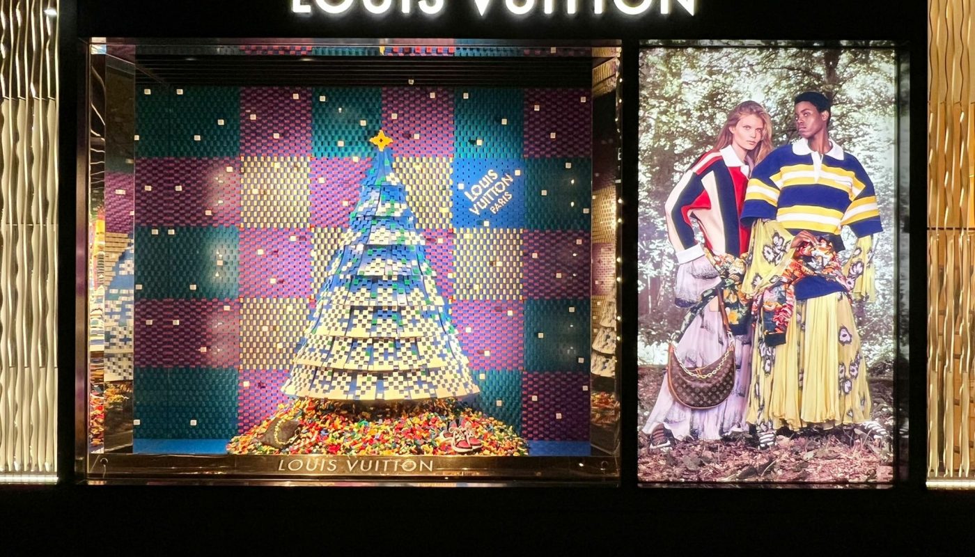 ©Louis Vuitton x LEGO