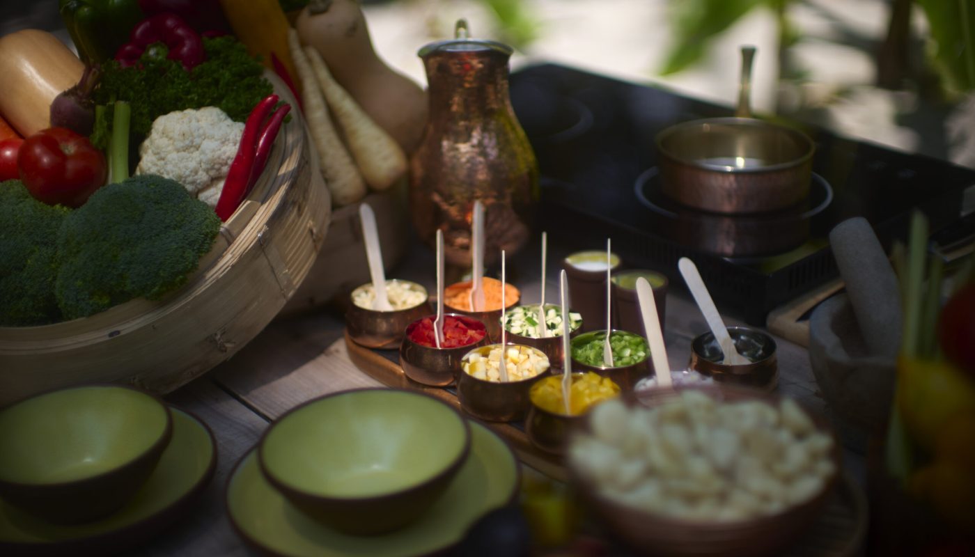 Lifestyle-cooking-class(c)Anantara-Hotels-Resorts