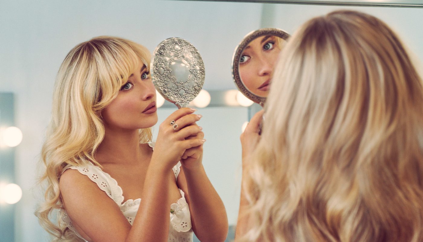 Redken-2024-Sabrina-BB-Solo-Vanity-1-RGB