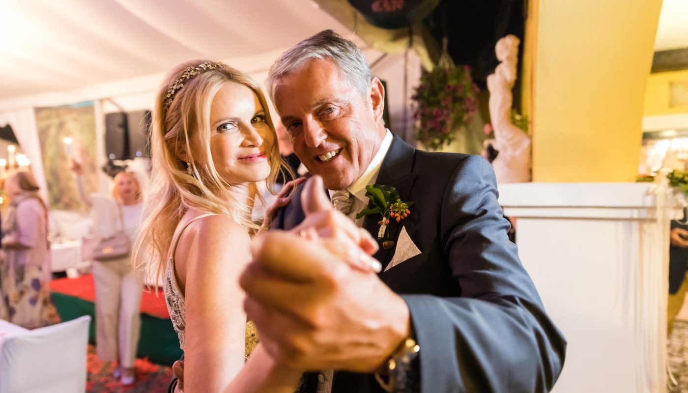 Schreiberhaus-Hochzeit_Ivana-und-Poldi-Huber_by-Michael-Kobler-01-scaled-e1631517754678