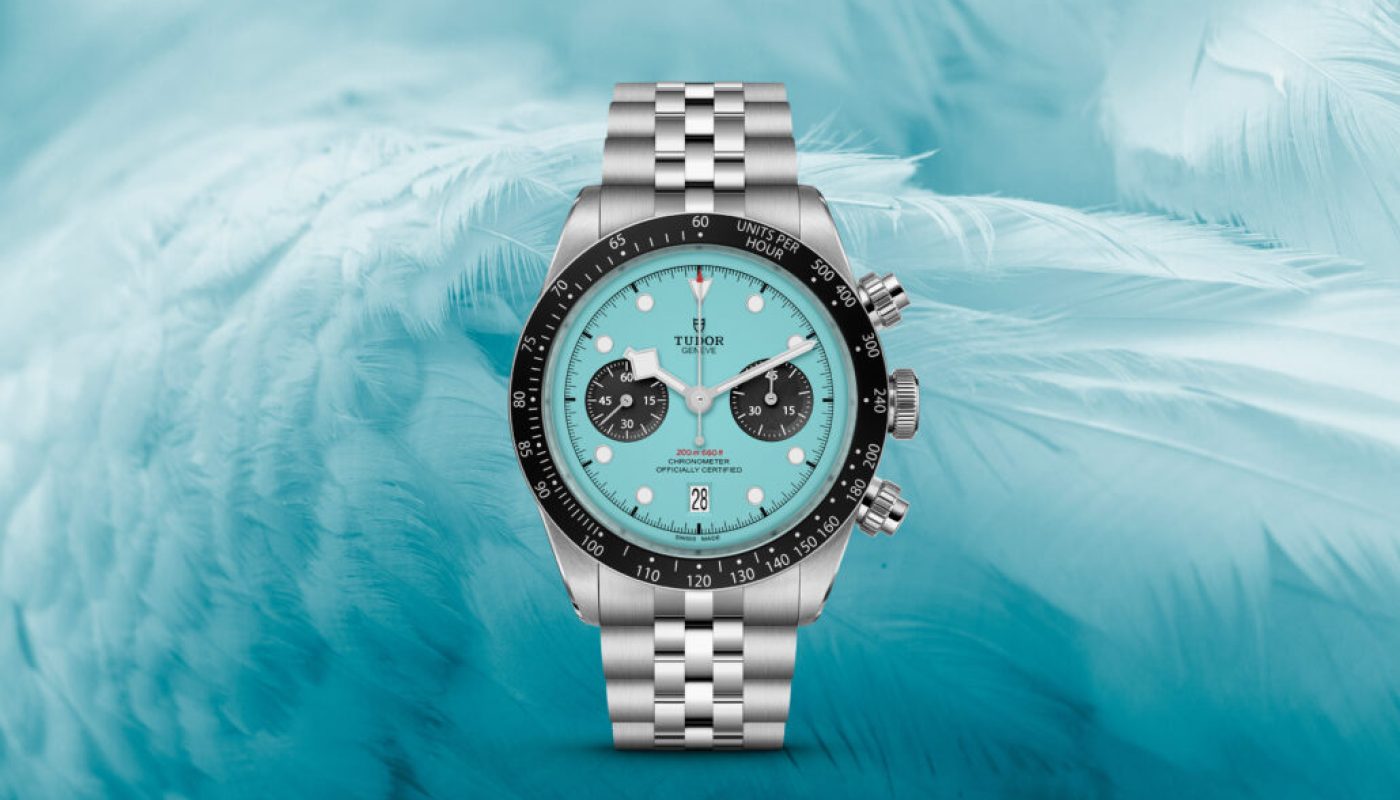 TUDOR_NP25_BlackBay_Chrono_FlamingoBlue_Lifestyle-01-1030x728