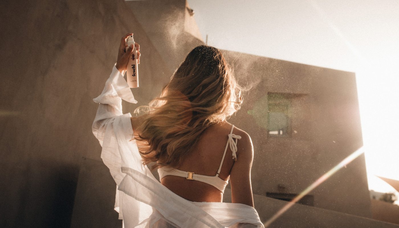 feschi-06-21_byeileenjordan-santorini-18