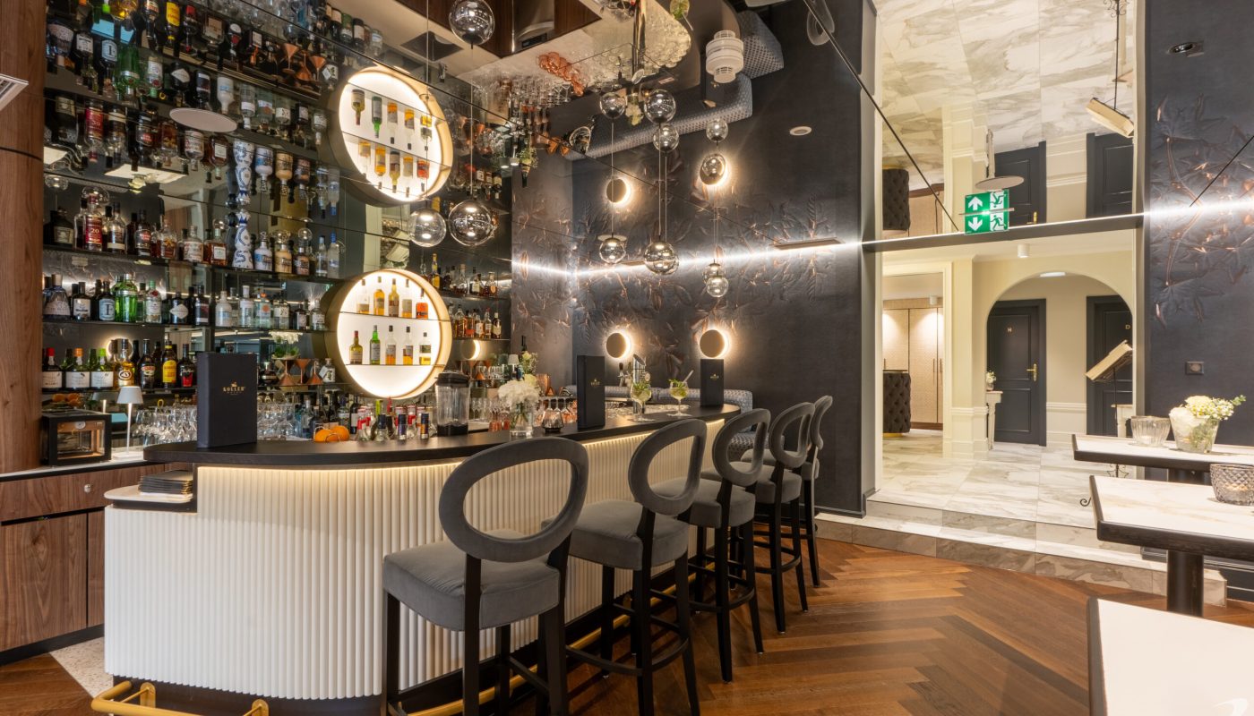 neuer_barbereich_c_moving_pictures_kollers_hotel