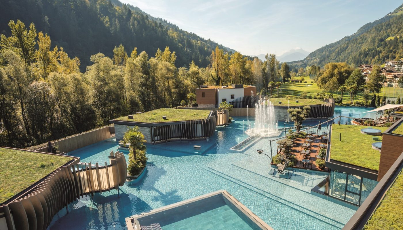 quellenhof_see_lodge_-_innovative_hotelarchitektur_mit_hauch_von_malediven_quellenhof_see_lodge