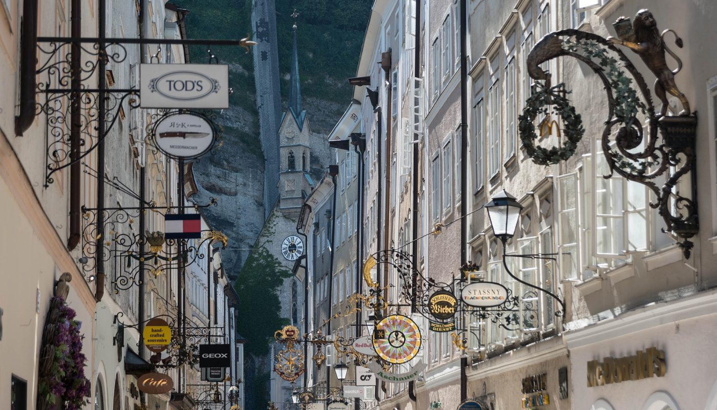 salzburg-2485575_1920